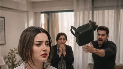 واحدة زيك شبه القردة متلزمنيش 