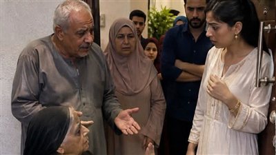 جدتي عندها 90 سنه  